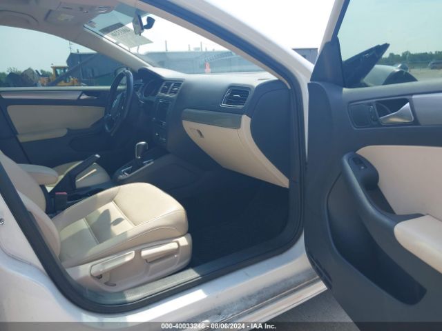 3VWDB7AJ3HM358744 Volkswagen Jetta 1.4t Se