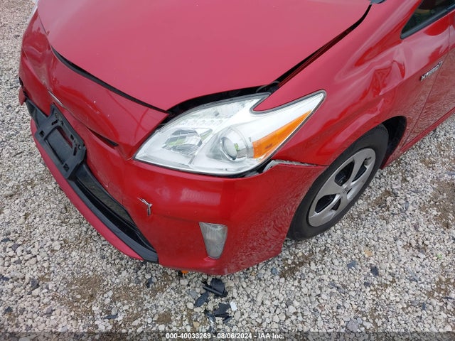 Toyota Prius Two 2015 JTDKN3DU6F1965683 Image 17