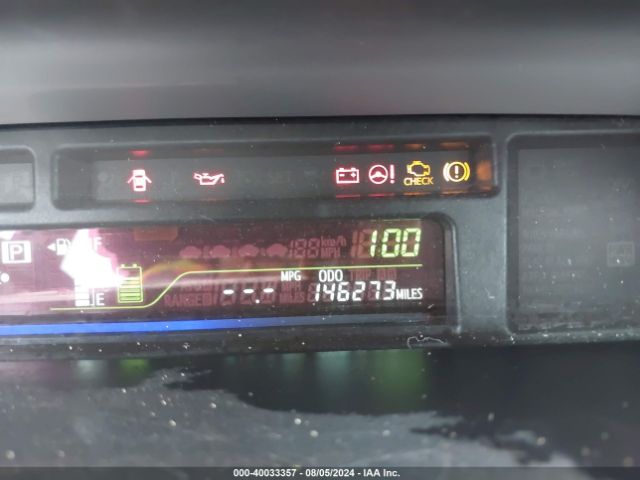 JTDZN3EU3E3328508 Toyota Prius V Three