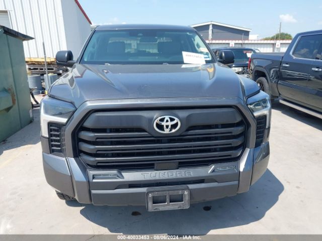 5TFLA5DB2NX005380 Toyota Tundra Sr5