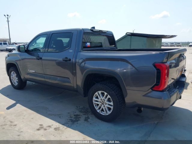 5TFLA5DB2NX005380 Toyota Tundra Sr5