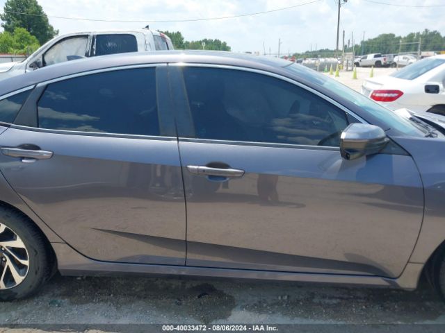 2HGFC2F78JH558677 Honda CIVIC EX