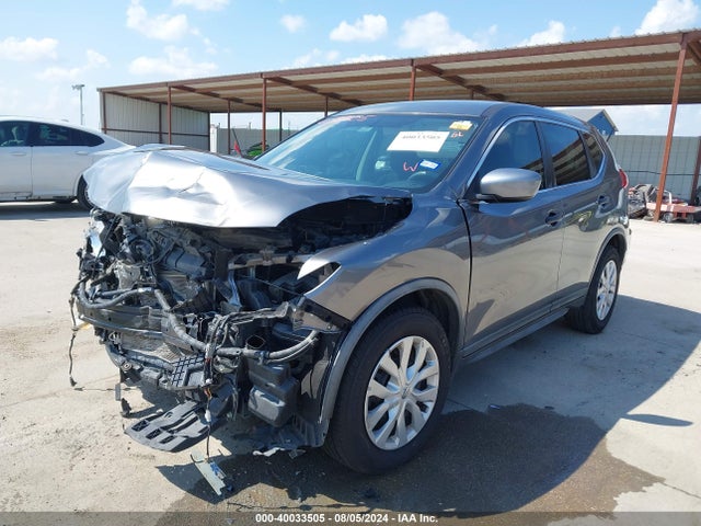Nissan ROGUE S 2017 KNMAT2MT3HP616046 Image 2