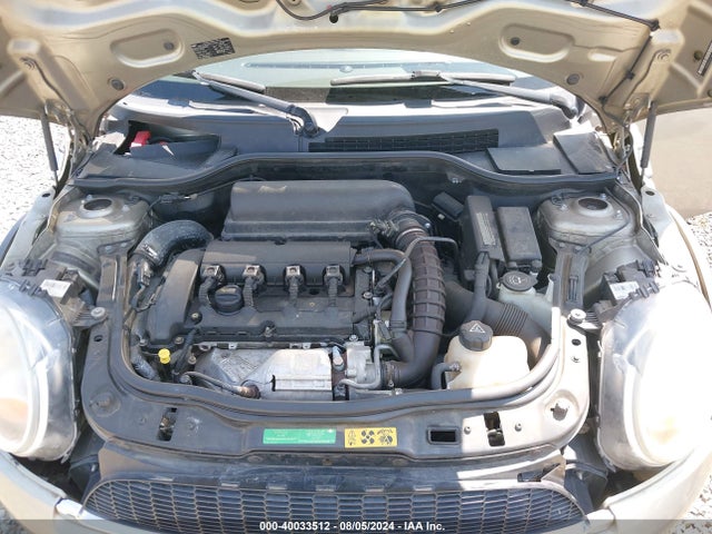 2010 MINI COOPER S WMWMF7C58ATX42448 Photo 9