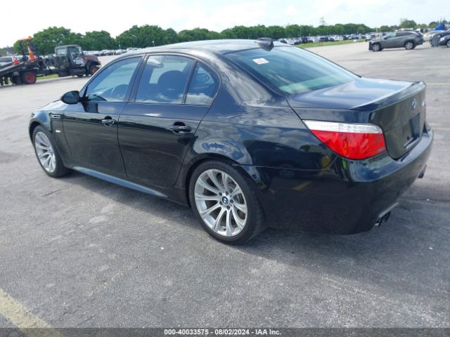 2008 BMW M5 WBSNB93508CX09171 Photo 2