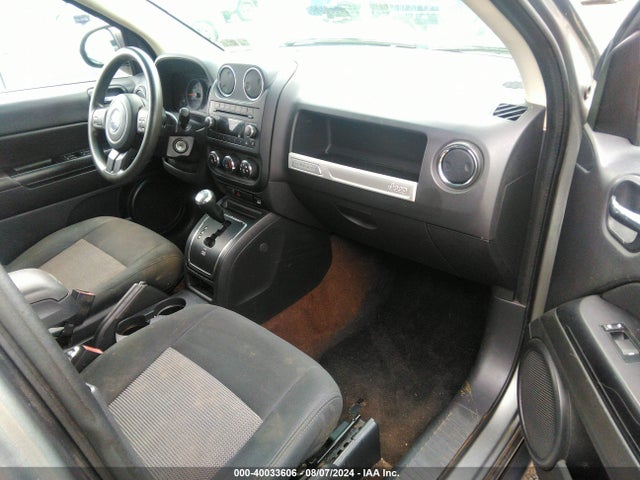 1C4NJDBB5ED623381 Jeep Compass Sport