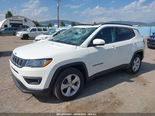 3C4NJCBB8KT649652 Jeep Compass Latitude Fwd