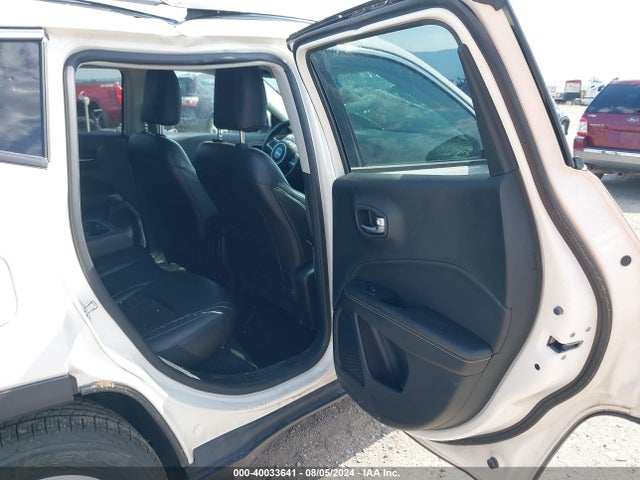 3C4NJCBB8KT649652 Jeep Compass Latitude Fwd