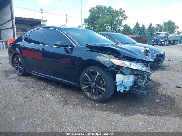 Toyota CAMRY XSE 2018 4T1B61HK5JU132860 main image