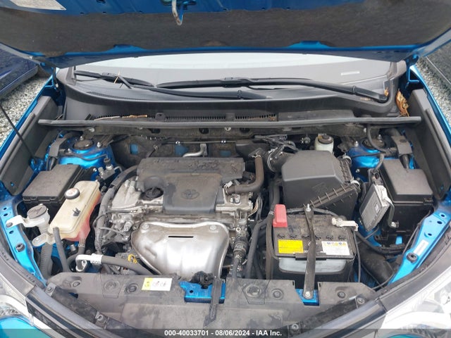 Toyota RAV4 LE 2018 JTMBFREV5JJ731325 Image 10