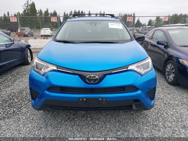 Toyota RAV4 LE 2018 JTMBFREV5JJ731325 Image 12