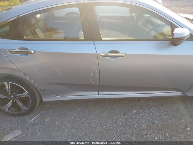Honda Civic Touring 2016 19XFC1F90GE040979 Image 13
