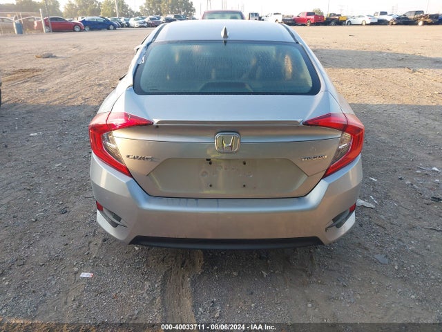 Honda Civic Touring 2016 19XFC1F90GE040979 Image 16