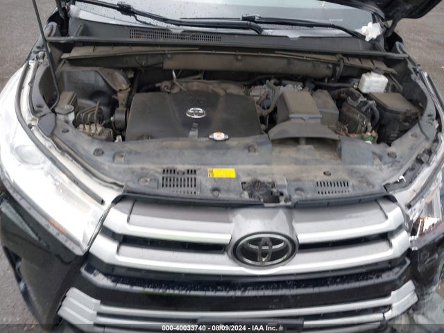 Toyota Highlander Le 2019 5TDZZRFH4KS323627 Image 10