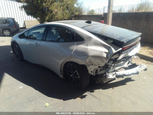 JTDACAAUXR3025504 Toyota Prius Limited