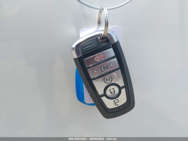 1FMJU1HT5JEA28311 Ford Expedition Xlt