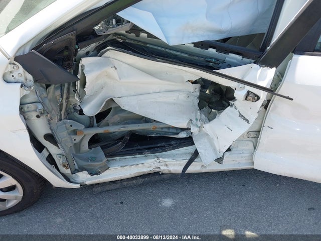 Toyota COROLLA LE 2016 2T1BURHE2GC482990 Image 6