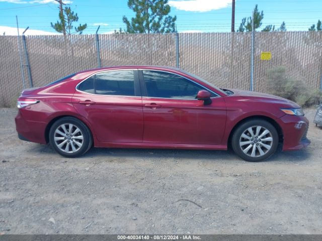 4T1B11HK0JU652589 Toyota CAMRY LE