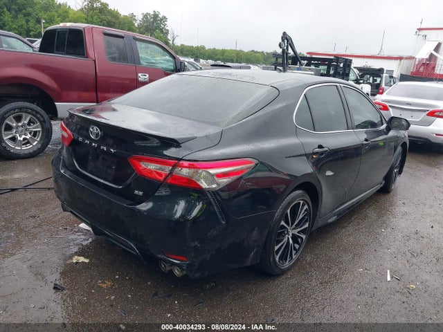 Toyota CAMRY SE 2018 4T1B11HK9JU080938 Image 4