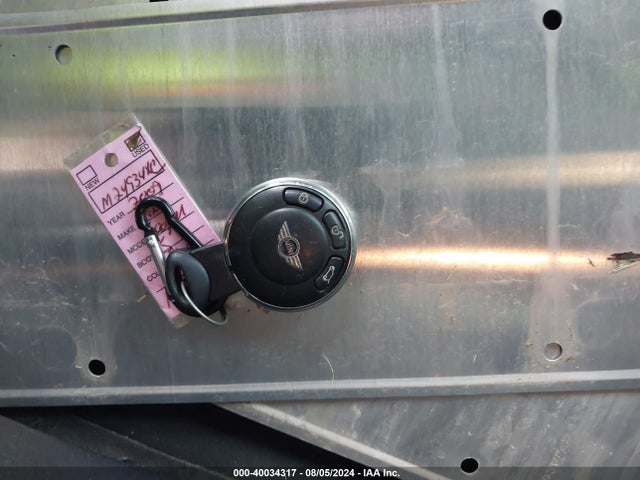 2009 MINI COOPER S CLUBMAN WMWMM33549TP92452 Photo 10