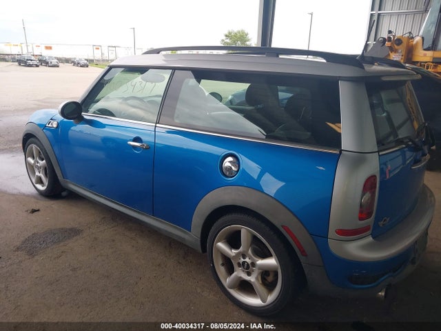 2009 MINI COOPER S CLUBMAN WMWMM33549TP92452 Photo 2