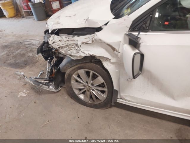 3VWD67AJ6GM392440 Volkswagen Jetta 1.4t Se
