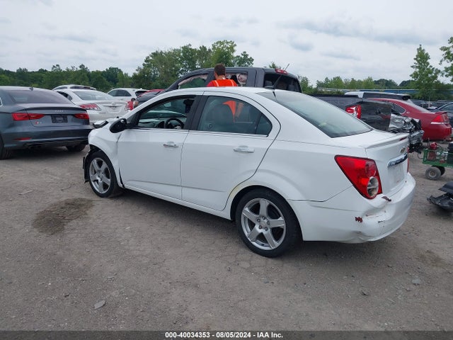 Chevrolet Sonic Ltz Auto 2014 1G1JE5SB4E4239013 Image 3