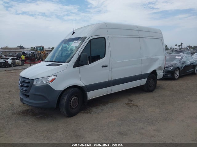 W1W4DBHY3MT053781 Mercedes-Benz Sprinter 2500 Standard Roof I4 Diesel