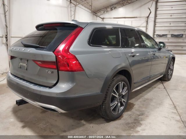 YV4A22NL3H1000574 Volvo V90 Cross Country T6