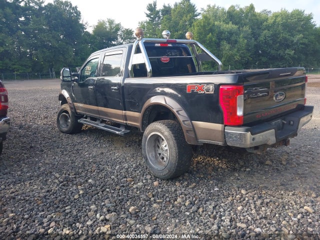 Ford F-250 Lariat 2017 1FT7W2BT9HEC19425 Image 3