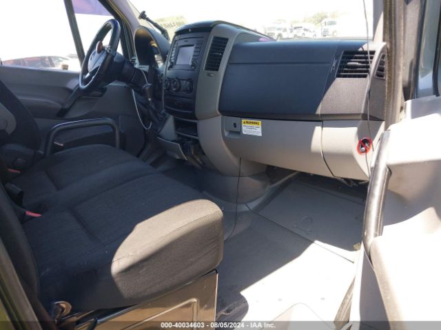 WD3PE8DC6F5958200 Mercedes-Benz Sprinter 2500 High Roof