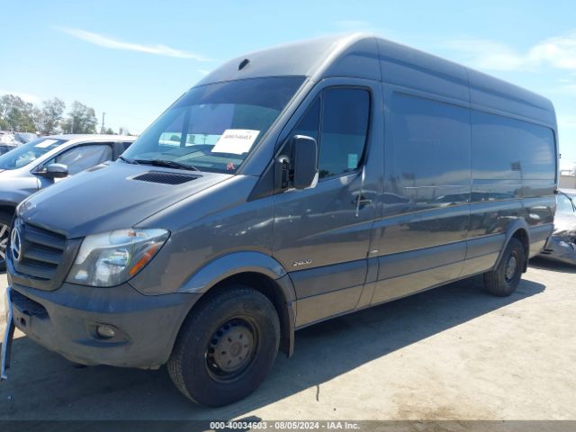 WD3PE8DC6F5958200 Mercedes-Benz Sprinter 2500 High Roof