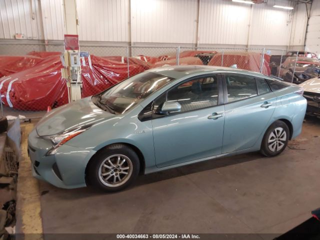 JTDKARFU5H3034711 Toyota Prius Four