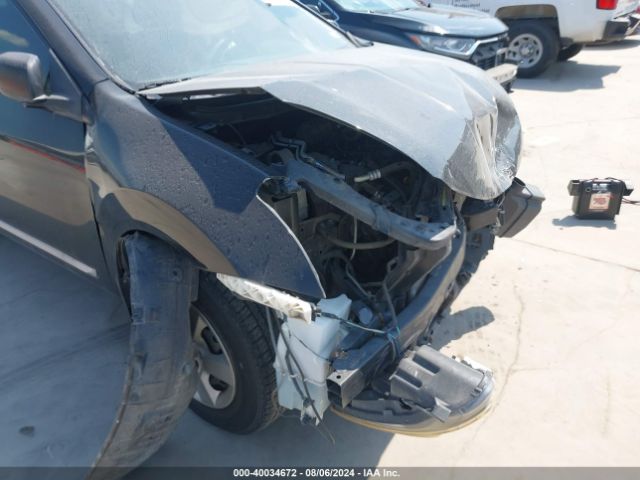 JN8AS5MT8FW672155 Nissan Rogue Select S