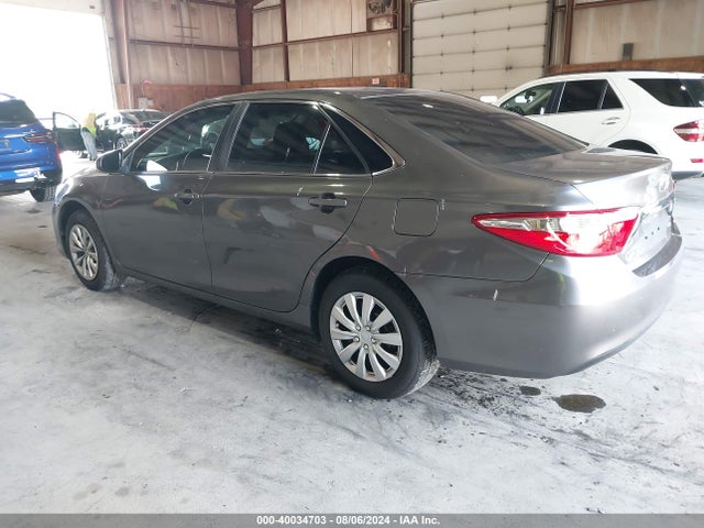 Toyota CAMRY LE 2016 4T4BF1FK9GR524063 Image 3