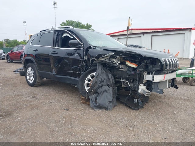 1C4PJMCB6KD114161 Jeep Cherokee Latitude 4x4