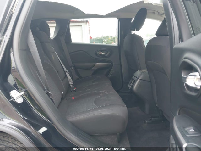1C4PJMCB6KD114161 Jeep Cherokee Latitude 4x4