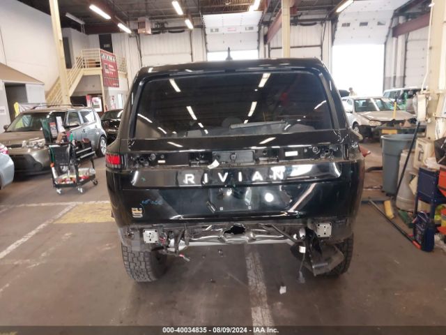 7PDSGABA5PN005376 Rivian R1s Adventure