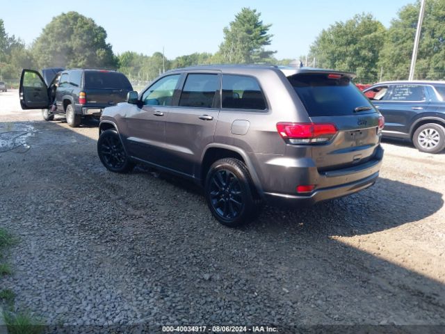 1C4RJEAG9MC570032 Jeep Grand Cherokee Laredo X 4x2