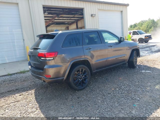 1C4RJEAG9MC570032 Jeep Grand Cherokee Laredo X 4x2