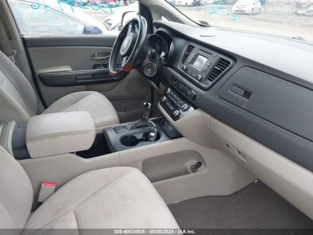 KNDMB5C15F6058429 KIA SEDONA LX