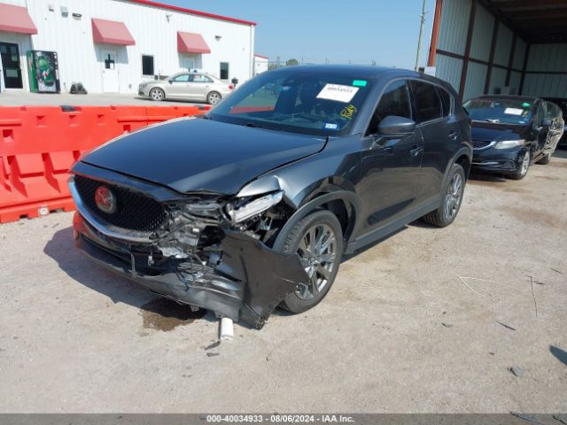 JM3KFBEY3K0585829 Mazda Cx-5 Signature