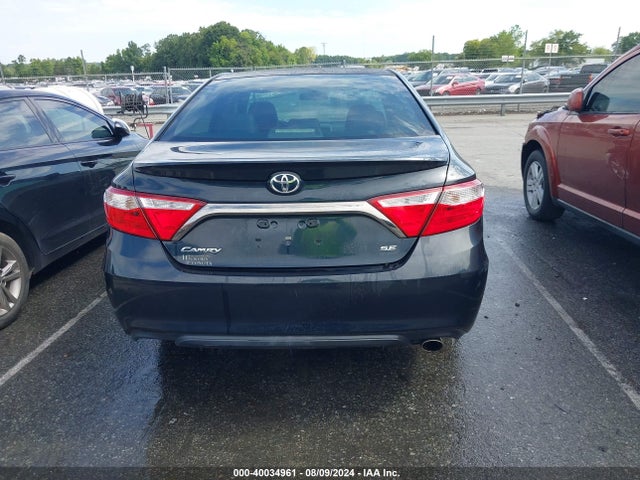 Aukcja sprzedaży 2015 Toyota Camry Se, vin: 4T1BF1FK1FU104404, numer aukcji: 40034961