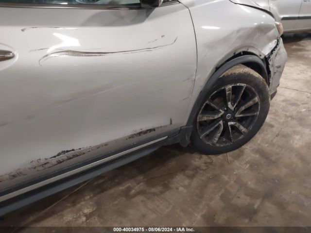 JN8AT2MV2HW023841 Nissan Rogue Sl