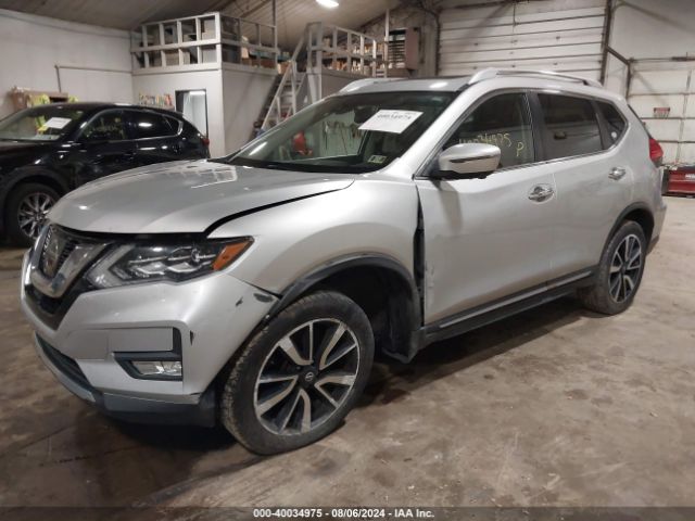 JN8AT2MV2HW023841 Nissan Rogue Sl