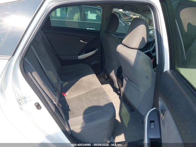Toyota Prius Three 2014 JTDKN3DU6E1745264 Image 8