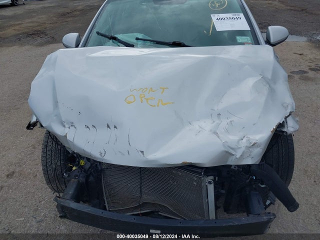 KMHD84LF8JU523337 Hyundai ELANTRA SEL