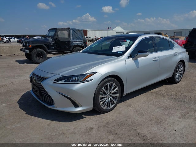 Lexus ES 350 2020 58ADZ1B15LU078522 Image 2