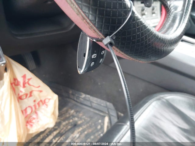 2011 JAGUAR XF SAJWA0FB6BLS13635 Photo 10