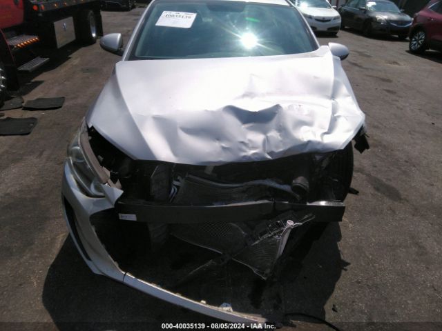 5NPD74LF9HH077176 Hyundai ELANTRA SE
